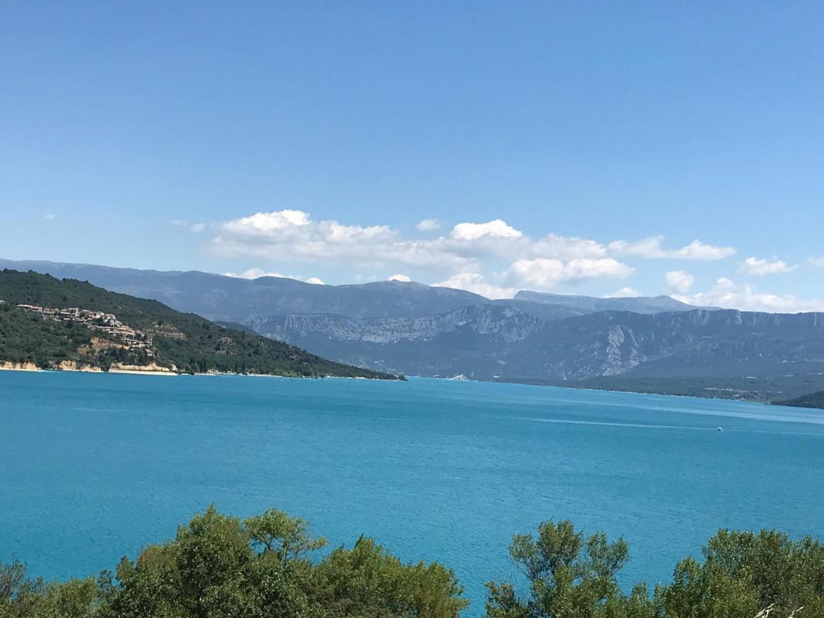 Chez Amali - Stielvolle Ferienwohnung In Der Provence Mit Terrasse Brignoles Exteriér fotografie